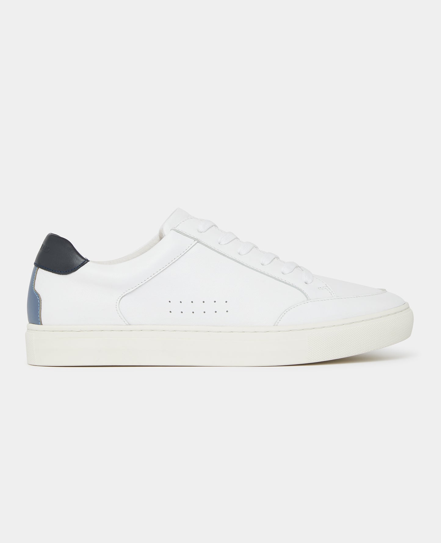 Niro Shoe - White